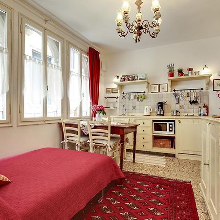 Ca' Badoer Frari Apartment Venice Exterior photo